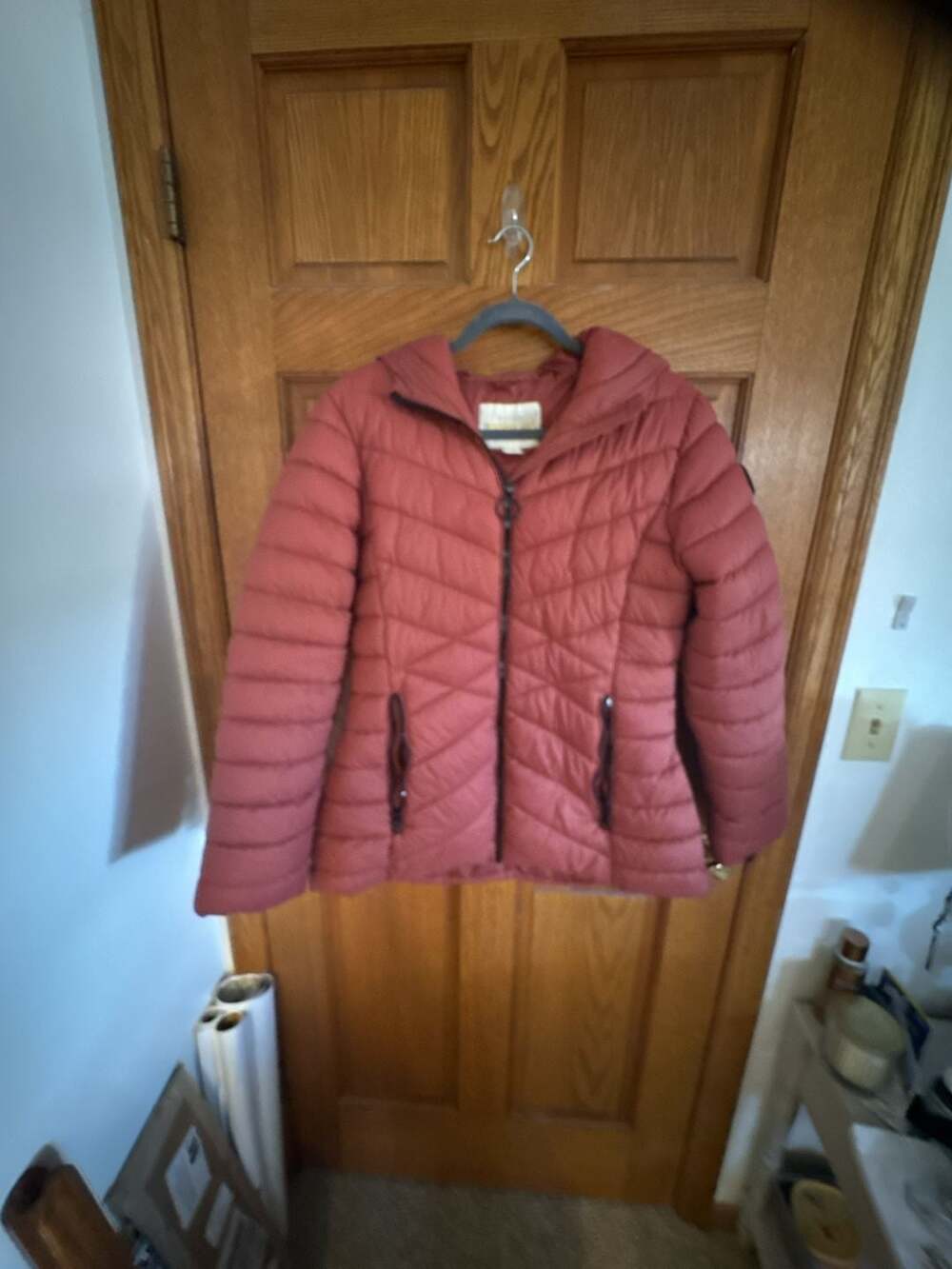 Madden Girl Women's Quilted Puffer Jacket with Hood Brick Red